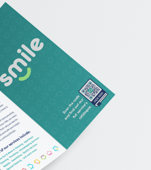 Flyer eines Gebäudedienstleisters mit einem QR Code, der das komplette Serviceangebot in Form einer PDF-Datei verlinkt.