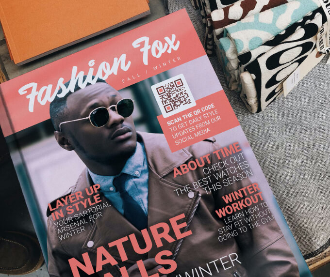 QR-Code-Idee auf einem Mode-Katalog.