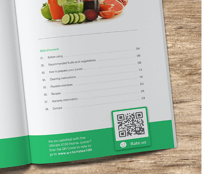 Benutzerhandbuch mit einem QR Code, über den Kunden eine Bewertung auf einer Skala von einem bis fünf Sternen abgeben können.