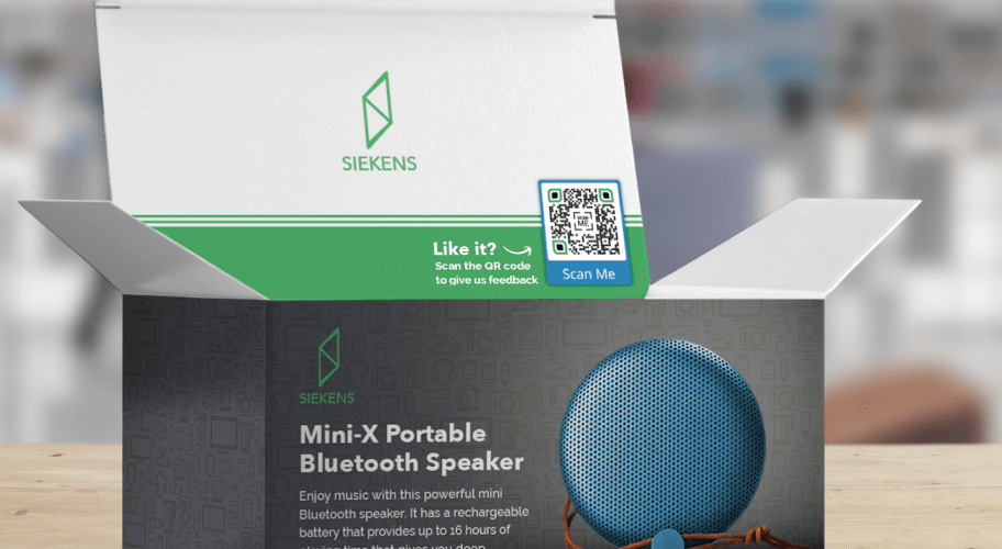 Verpackung eines Bluetooth-Lautsprechers mit Feedback-QR Code.